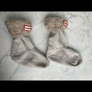 Hunter Girls Kids 6 Stitch Cable Boot Socks Greige Size S (8/10)- NWOT
